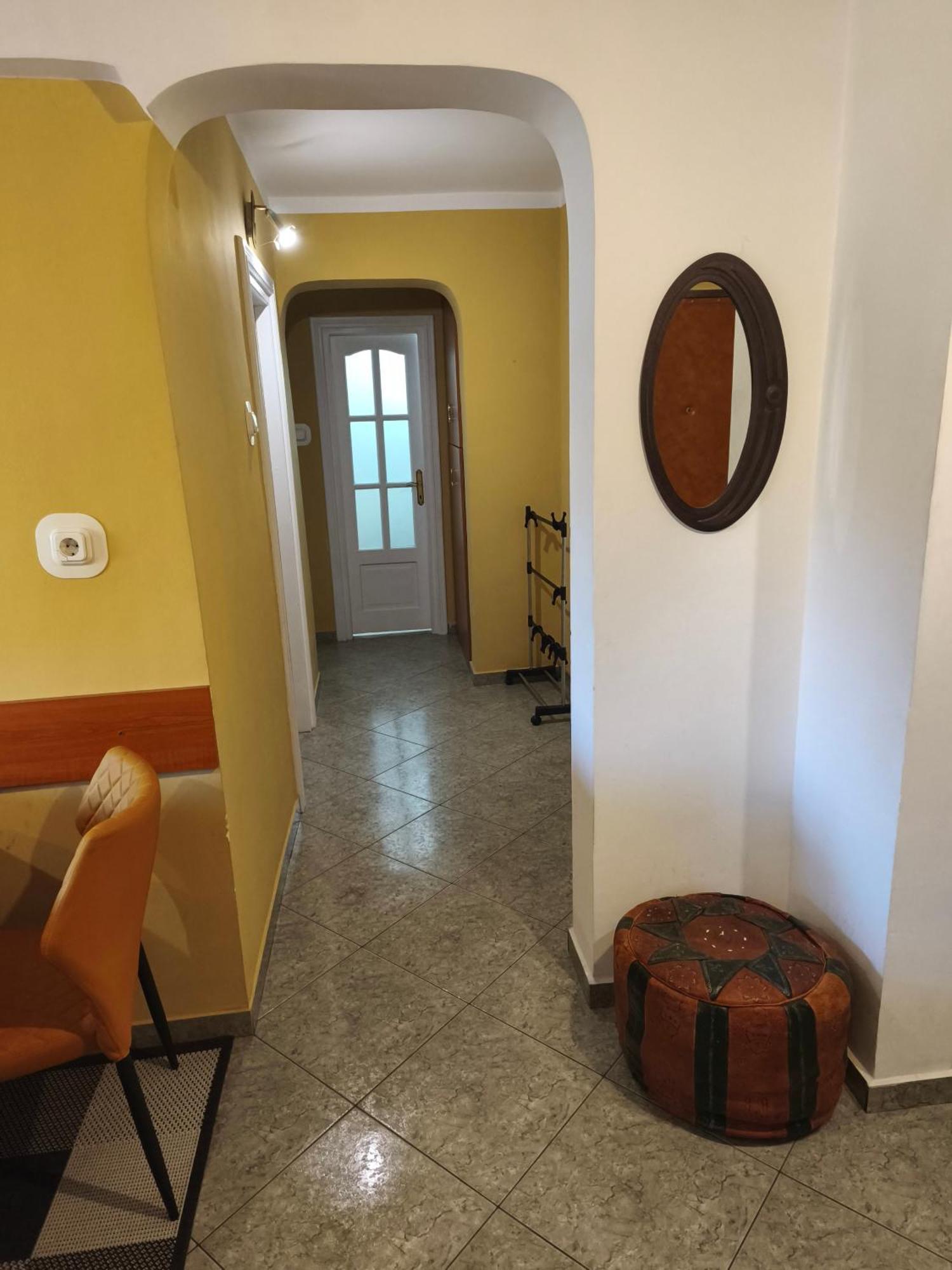 Ta'Arof Apartment Oradea Exterior photo